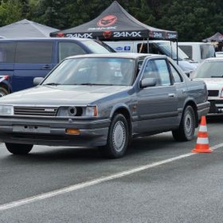 Simon’s Mazda 929