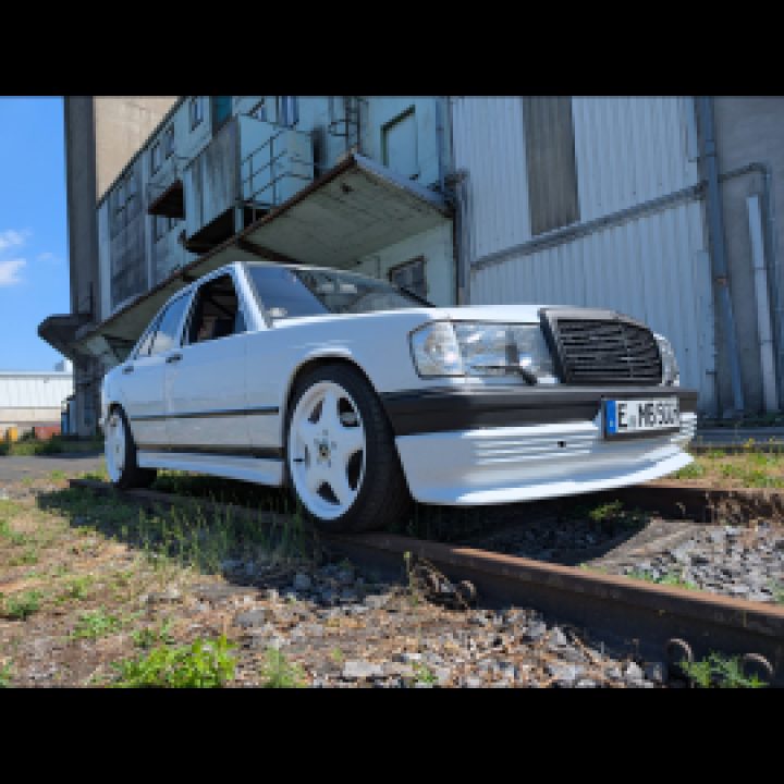 Oliver’s Mercedes  190E