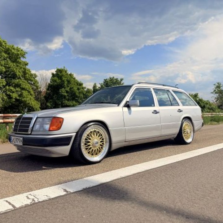 Jörg’s Mercedes Benz  S124