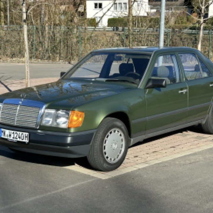 Fabian’s Mercedes-Benz 200D