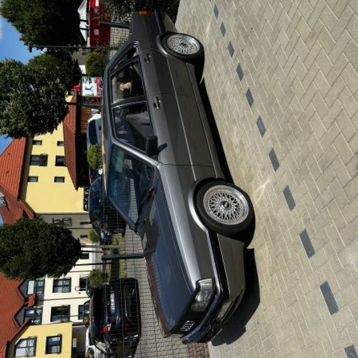 Sebastian’s Audi 90 B2 Typ 81