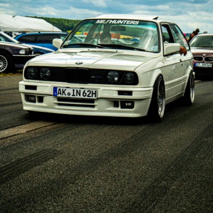 Akin’s BMW E30