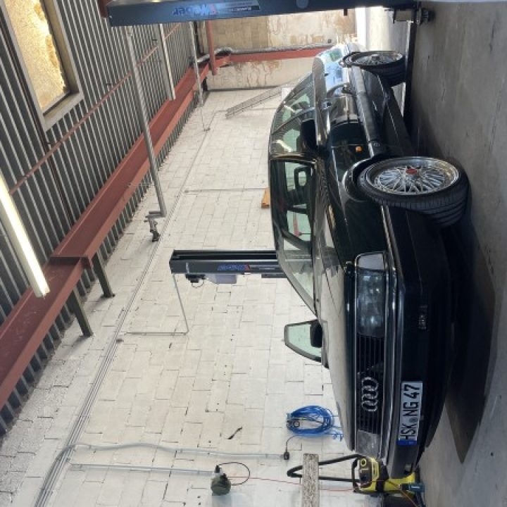 Nils’ Audi 200