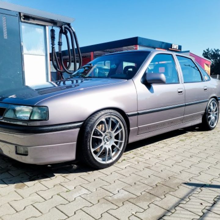 David’s Opel Vectra2000
