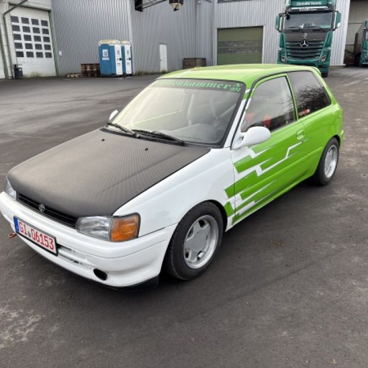 Nils’ Toyota Starlet p8
