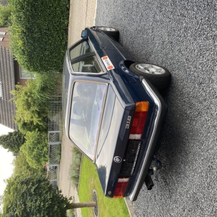 Finn’s BMW E30