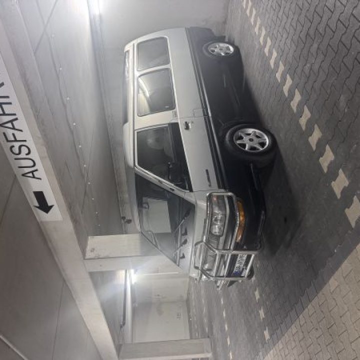 Florian’s Mitsubishi  L400