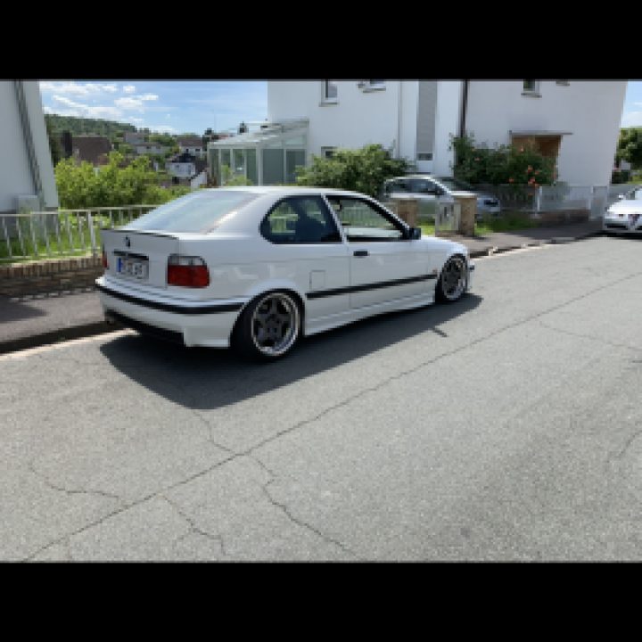 Christian’s Bmw E36 Compact 323ti