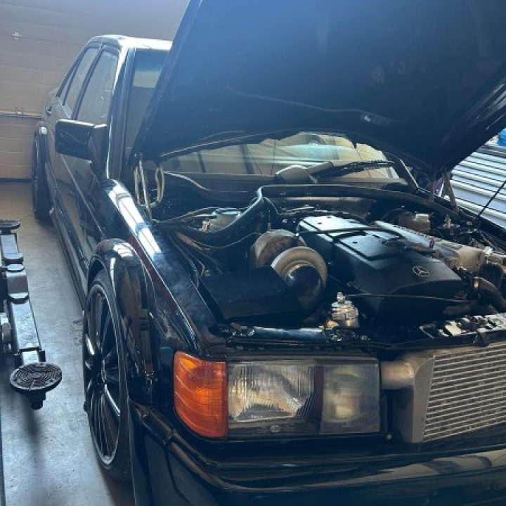 Max’s Mercedes 190