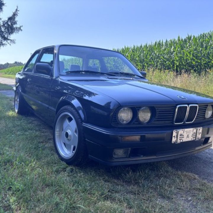 Mario’s BMW E30