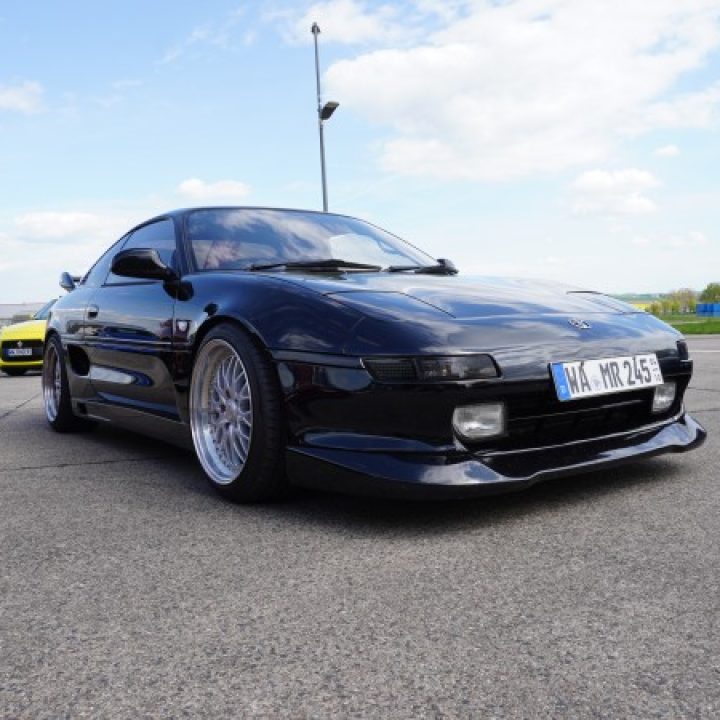 Lucas’ Toyota MR2 SW20 GT-S